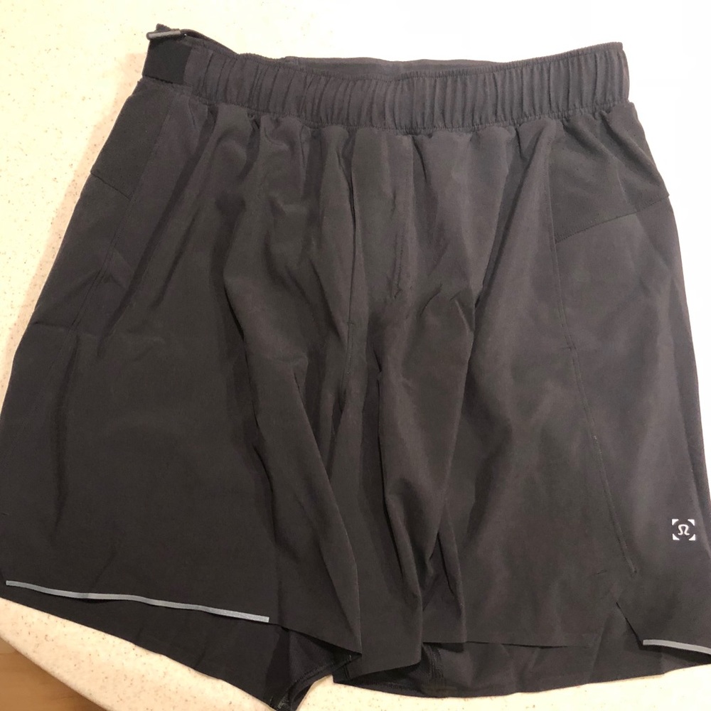 Lululemon men’s surge shorts